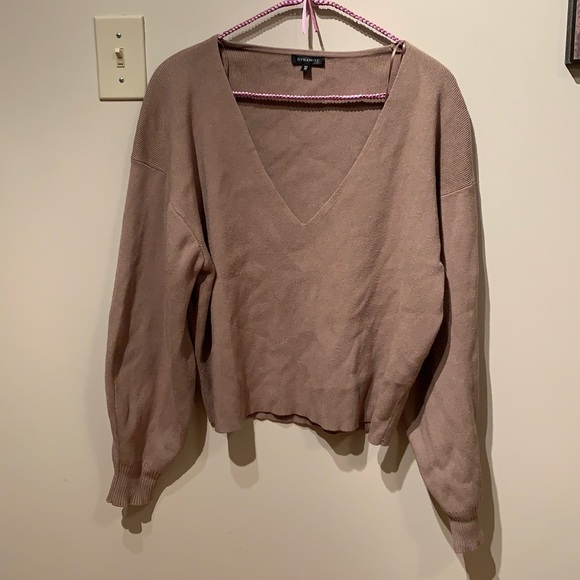 Luca Puff Sleeve V-Neck Sweater - Picture 3 of 4